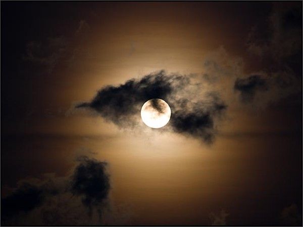 Sélène au coeur d'étoile